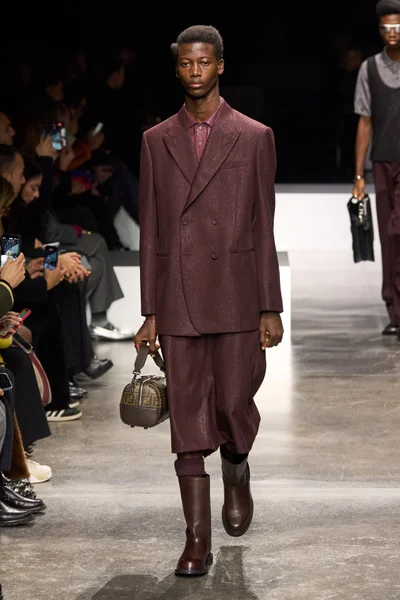 Look 53